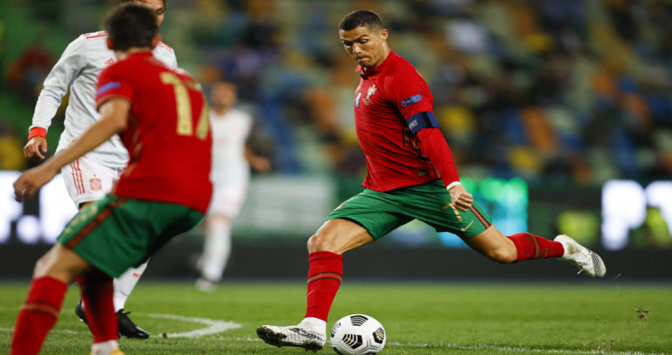 吉尼斯坦女足vs赫尔辛基女足直播_无插件直播吉尼斯坦女足vs赫尔辛基女足直播_免费观看吉尼斯坦女足vs赫尔辛基女足直播赛事直播-24直播